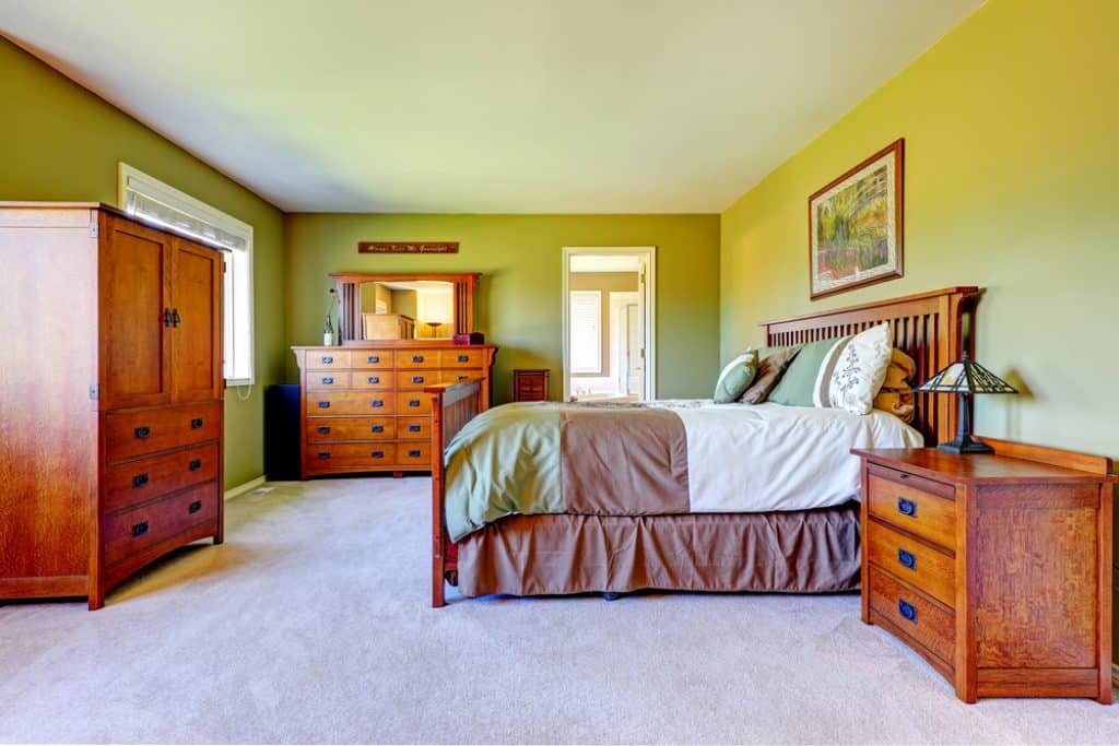 Master bedroom interior in bright green color - 101 Inspiring Master Bedroom Remodel Ideas & Pictures - HandyMan.Guide - Master Bedroom