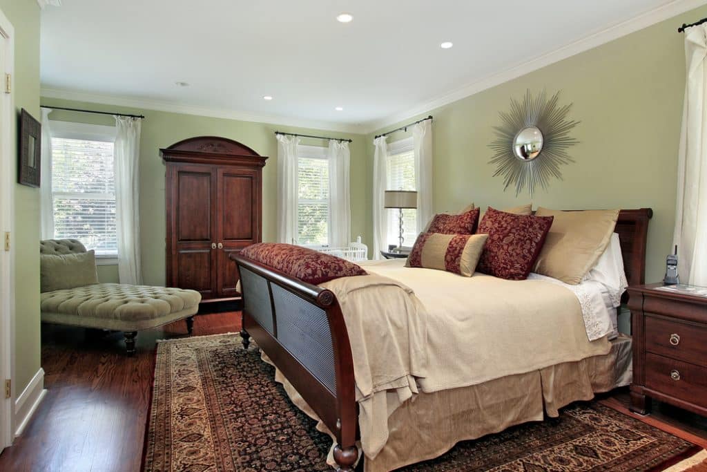 Master bedroom with green walls 1 - 101 Inspiring Master Bedroom Remodel Ideas & Pictures - HandyMan.Guide - Master Bedroom