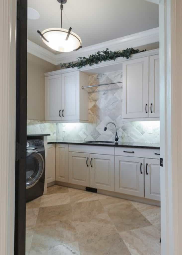 audie benson home kitchen bath laundry towne and countree kitchens - laundry room ideas - HandyMan.Guide -