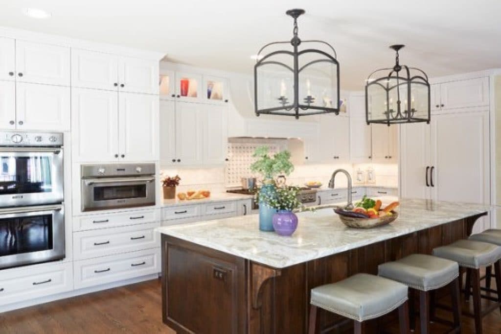 beautiful white kitchen accent cabinets - Kitchen Remodel Ideas & Designs - HandyMan.Guide - Kitchen Remodel Ideas