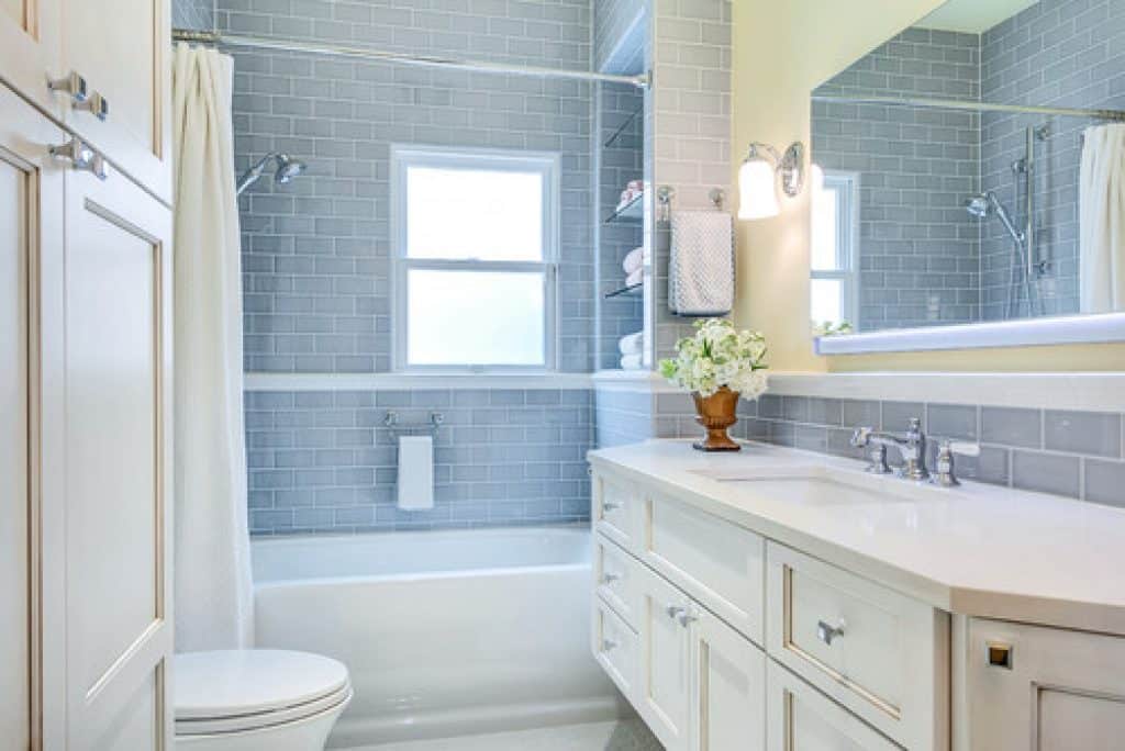dallas vanderbilt guest bath kitchen design concepts - Small Bathroom Remodel Ideas - HandyMan.Guide -
