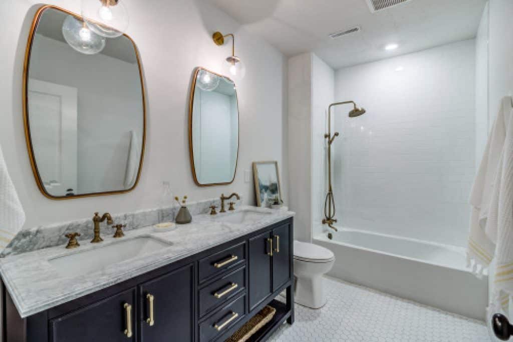 mars hgtv pilot episode entire home renovation relief properties inc - Small Bathroom Remodel Ideas - HandyMan.Guide -
