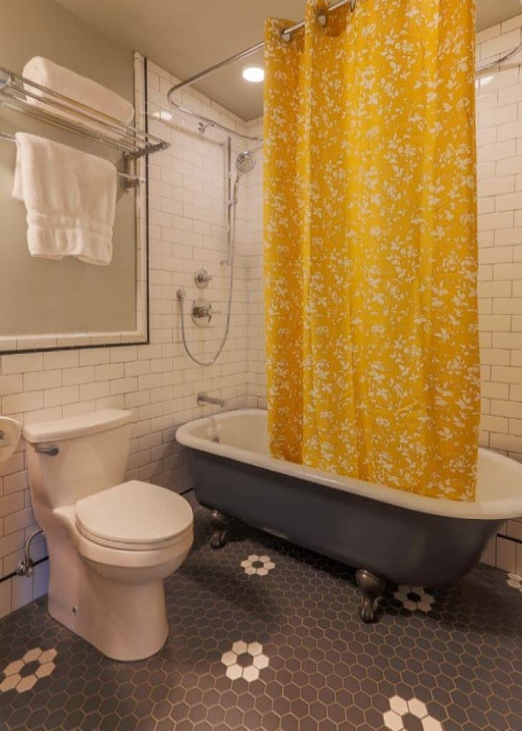 phinney ridge restoration raina henderson interior design llc - Small Bathroom Remodel Ideas - HandyMan.Guide -