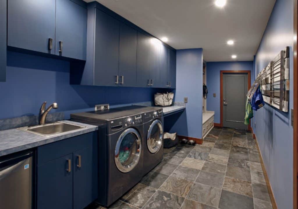 picnic point bluff remodel blox construction - laundry room ideas - HandyMan.Guide -