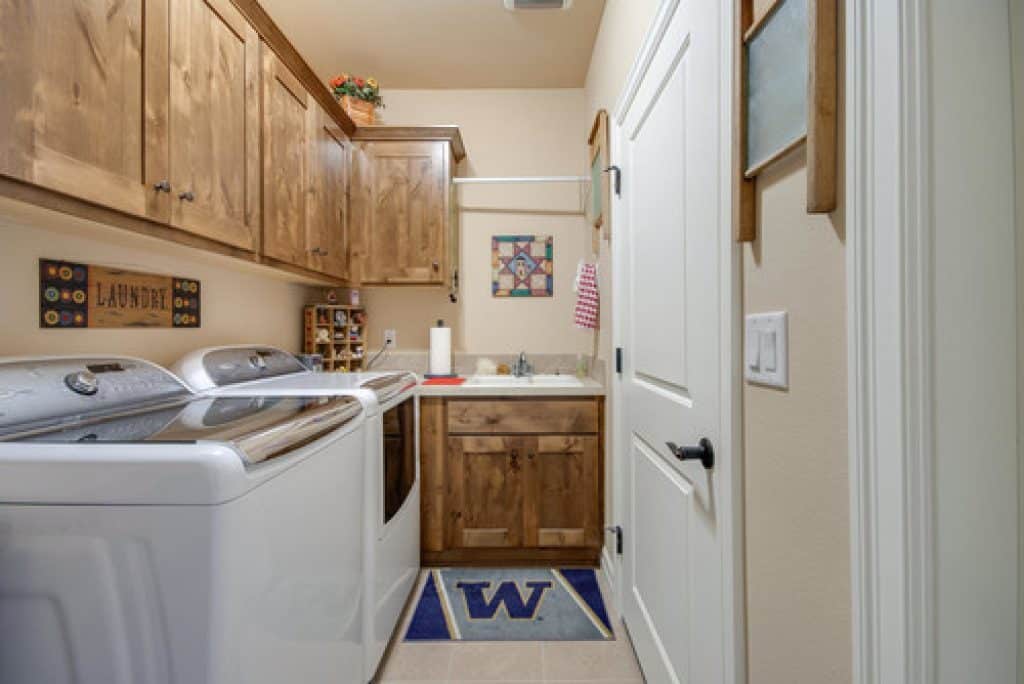 recently completed vancouver washington quail homes - laundry room ideas - HandyMan.Guide -