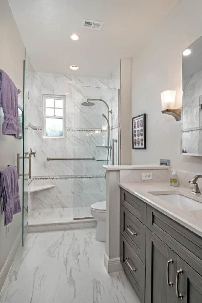 transitional bathroom 1 - Small Bathroom Remodel Ideas - HandyMan.Guide -