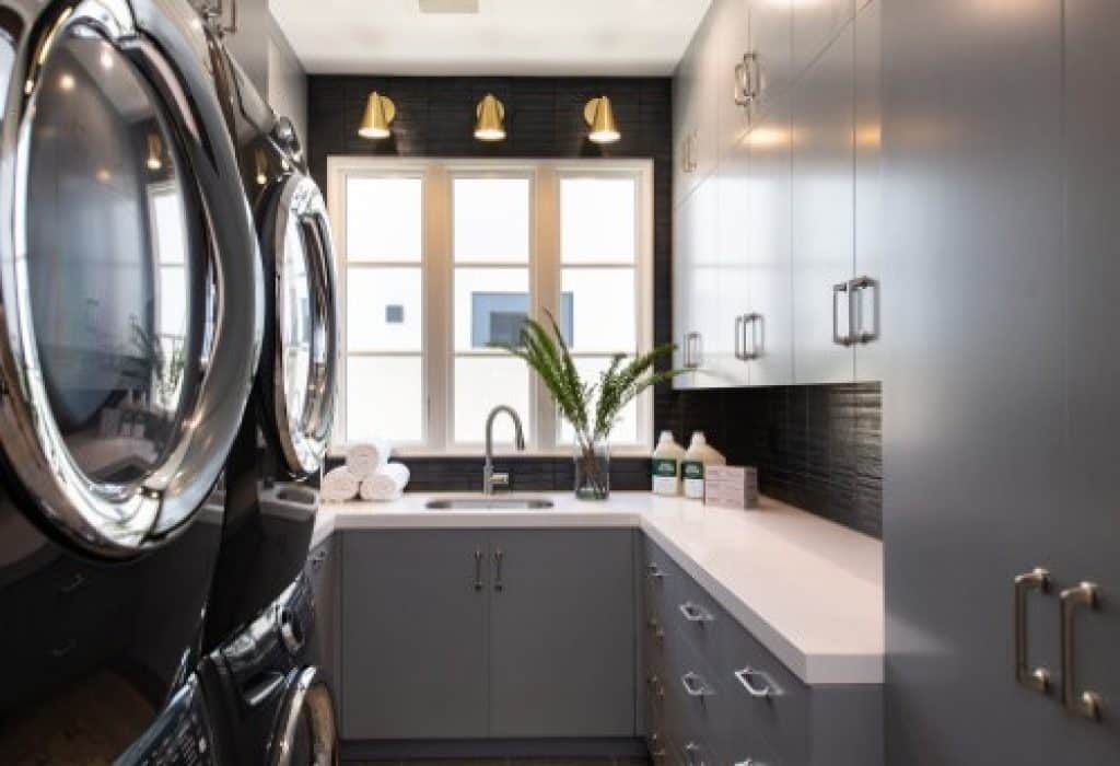 bayadere newport beach william guidero planning and design - 152 Great Laundry Room Ideas to Maximize Your Laundry Space - HandyMan.Guide - Laundry Room Ideas