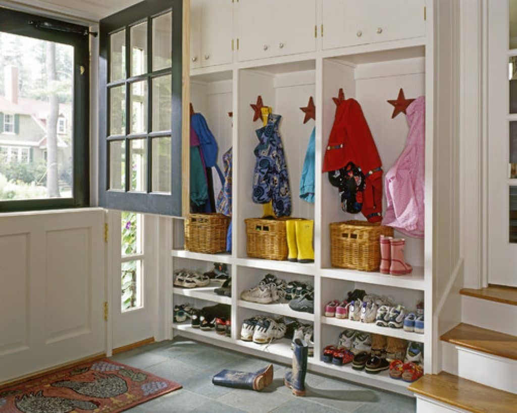 c1760 cape whitten architects - 152 Mudroom Ideas & Pictures to Enhance the Entry Points in Your Home - HandyMan.Guide - Mudroom