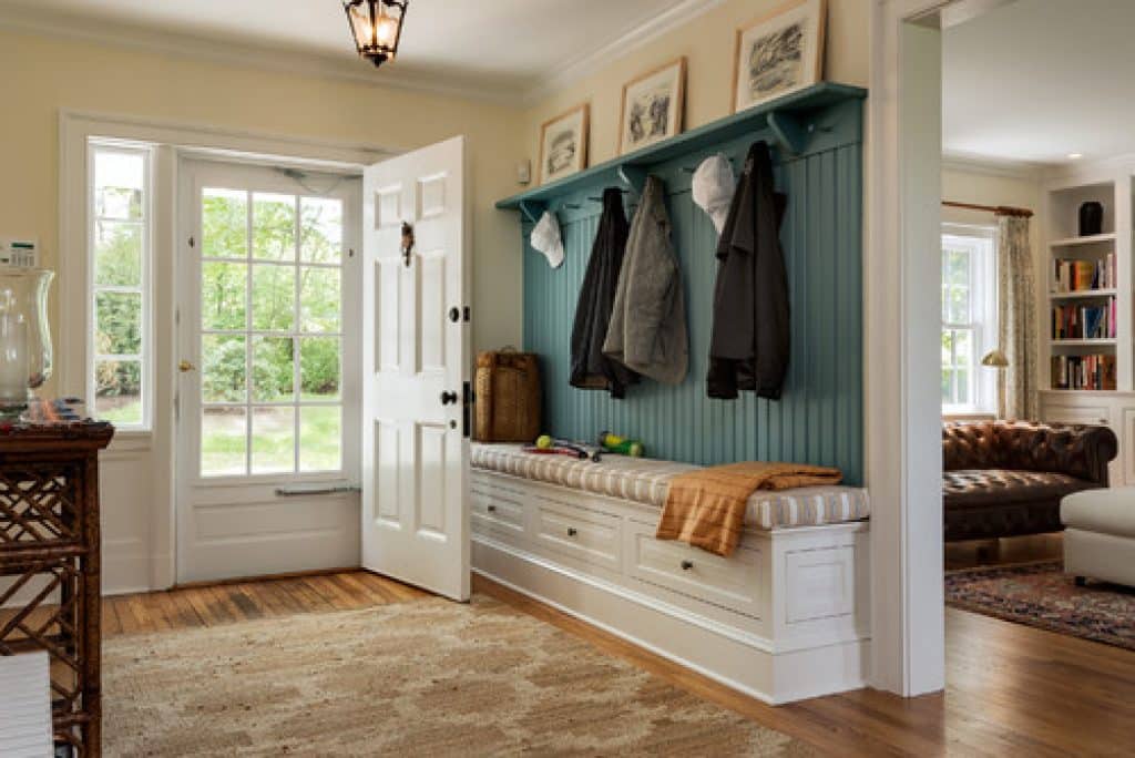 cottage crisp architects - 152 Mudroom Ideas & Pictures to Enhance the Entry Points in Your Home - HandyMan.Guide - Mudroom