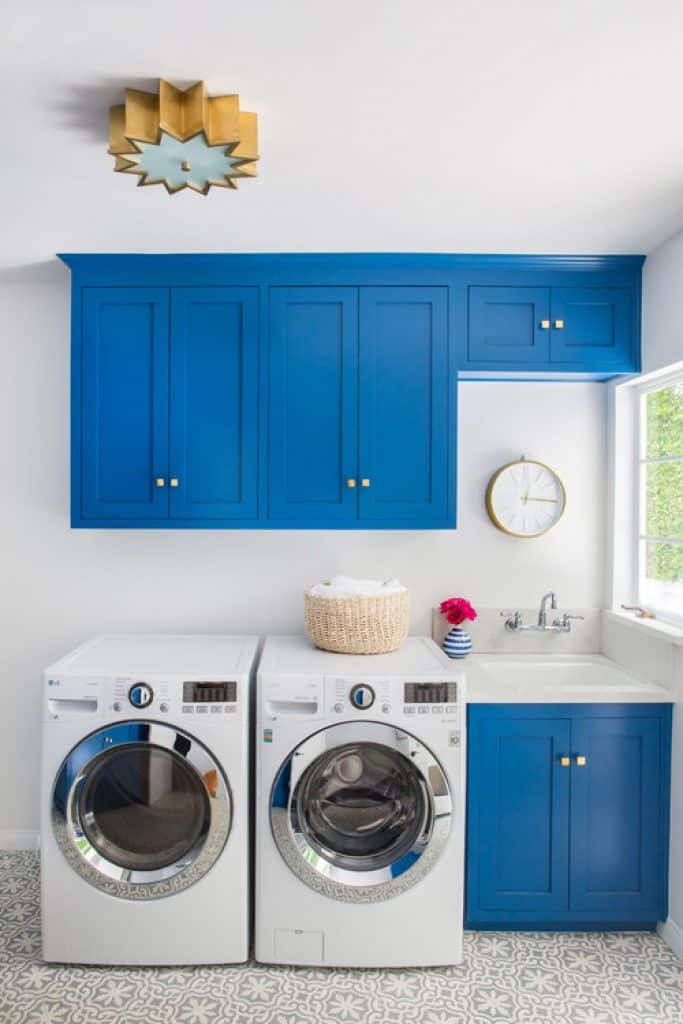 encino woodvale rd laundry room bennett lerner interiors - 152 Great Laundry Room Ideas to Maximize Your Laundry Space - HandyMan.Guide - Laundry Room Ideas