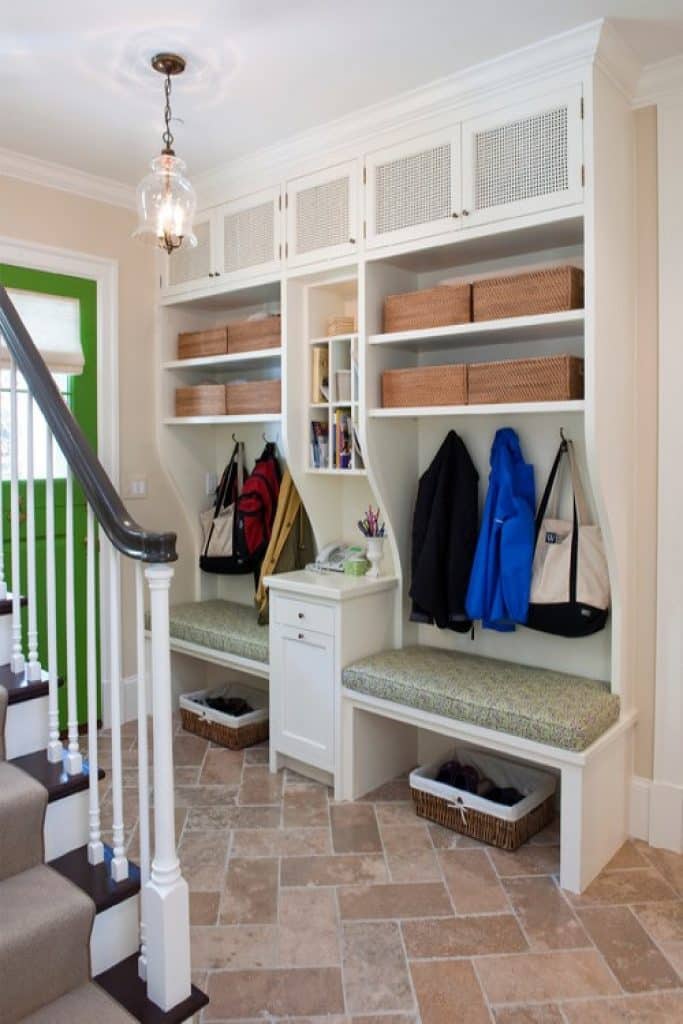 fresh modern colonial barnes vanze architects inc - 152 Mudroom Ideas & Pictures to Enhance the Entry Points in Your Home - HandyMan.Guide - Mudroom
