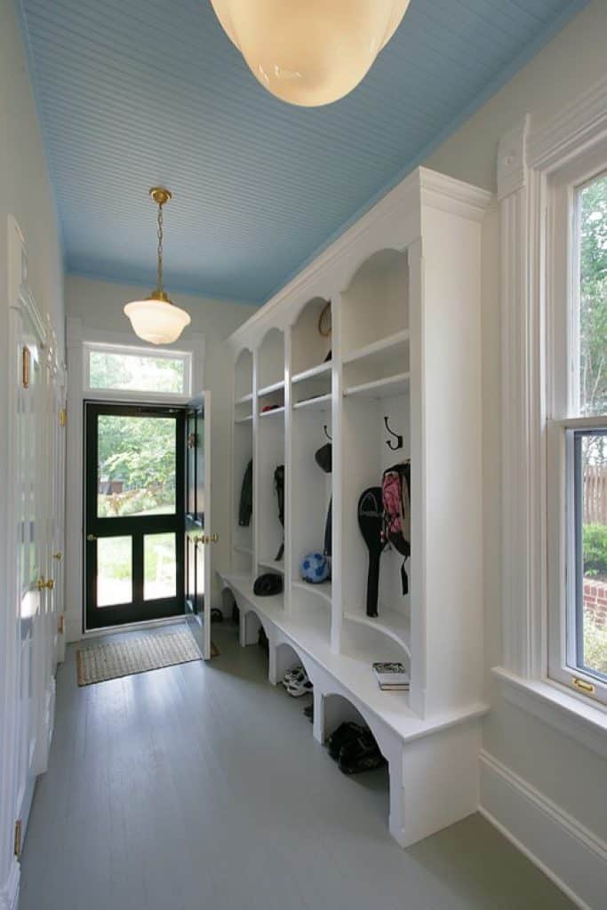 gtm projects gtm architects - 152 Mudroom Ideas & Pictures to Enhance the Entry Points in Your Home - HandyMan.Guide - Mudroom