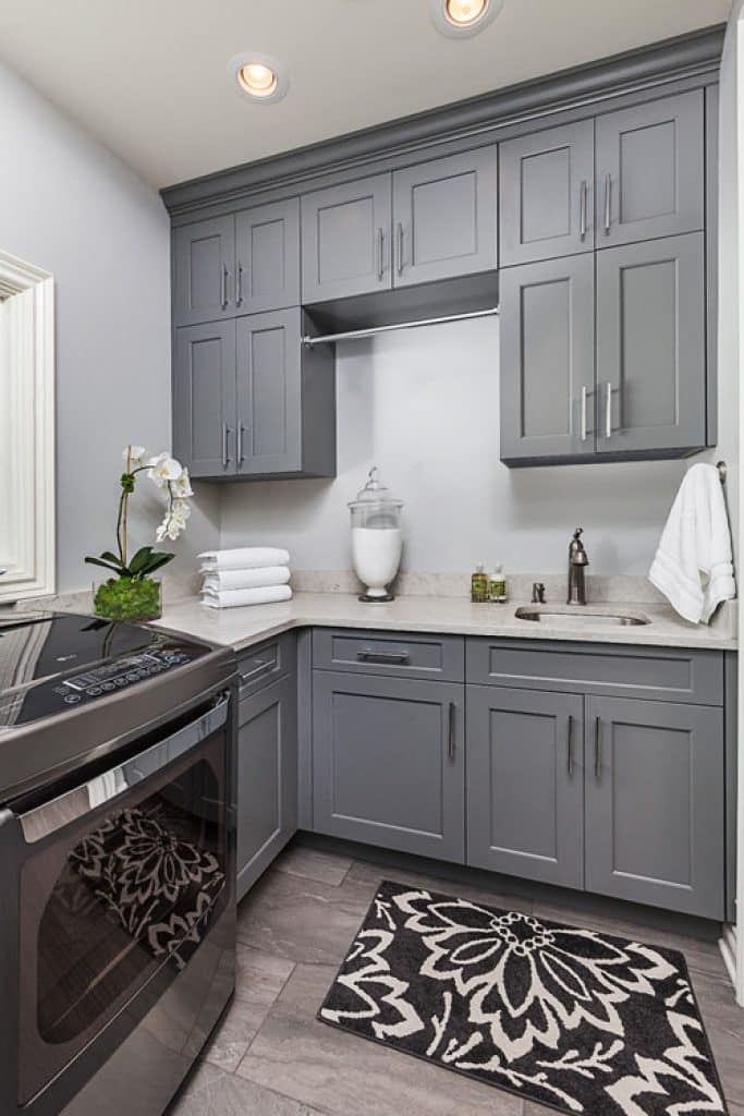 laundry room laurie trinch interiors - 152 Great Laundry Room Ideas to Maximize Your Laundry Space - HandyMan.Guide - Laundry Room Ideas