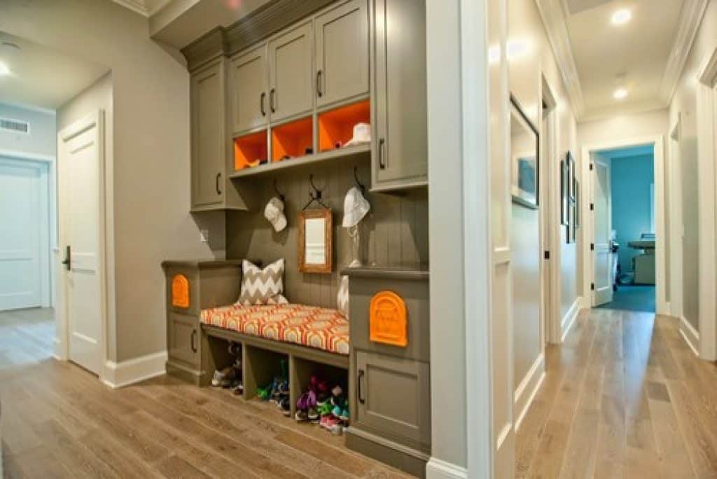mud room structure home - 152 Mudroom Ideas & Pictures to Enhance the Entry Points in Your Home - HandyMan.Guide - Mudroom