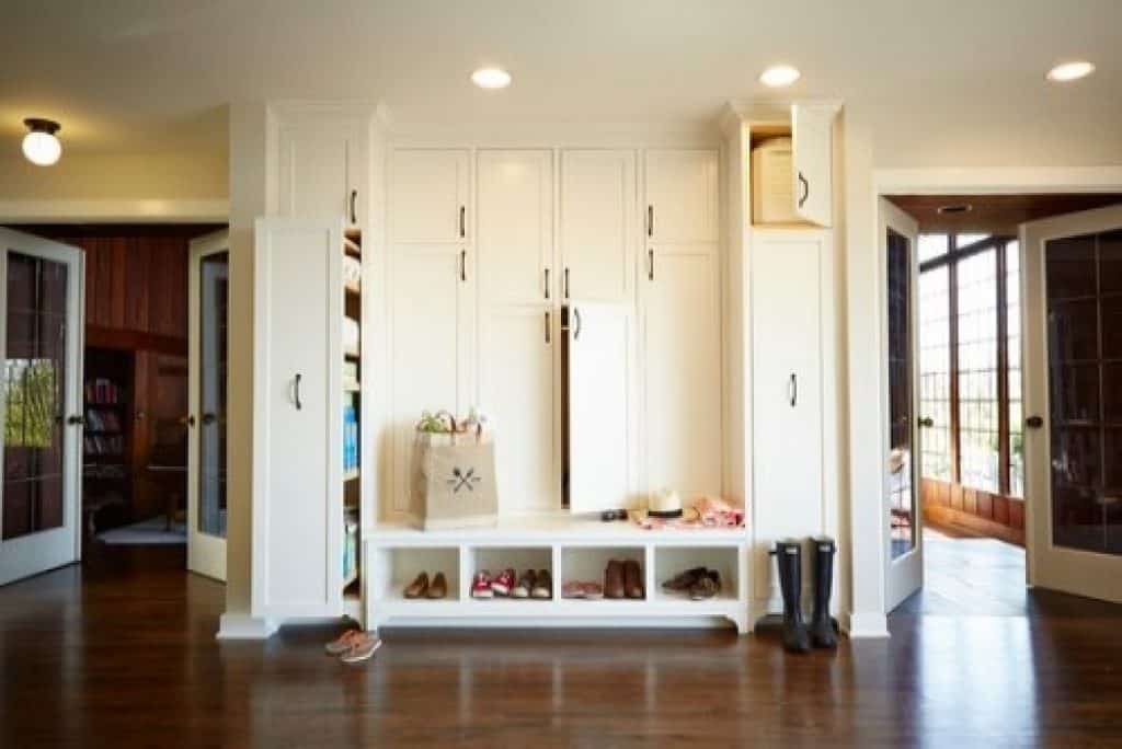 washington park dlh inc - 152 Mudroom Ideas & Pictures to Enhance the Entry Points in Your Home - HandyMan.Guide - Mudroom