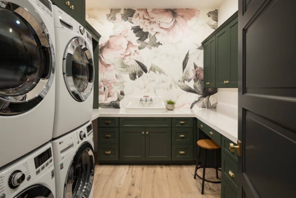 whitewing aft construction - 152 Great Laundry Room Ideas to Maximize Your Laundry Space - HandyMan.Guide - Laundry Room Ideas