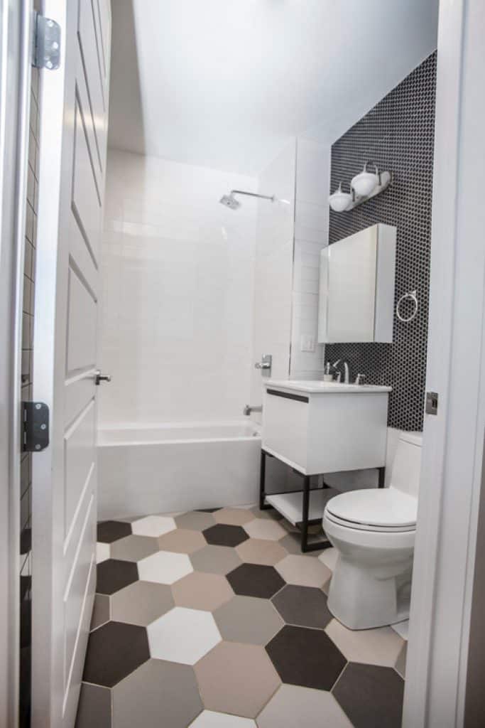 1257 dekalb ave nikibi studio - 152 Small Bathroom Remodel Ideas & Pictures for 2023 - HandyMan.Guide - Small Bathroom