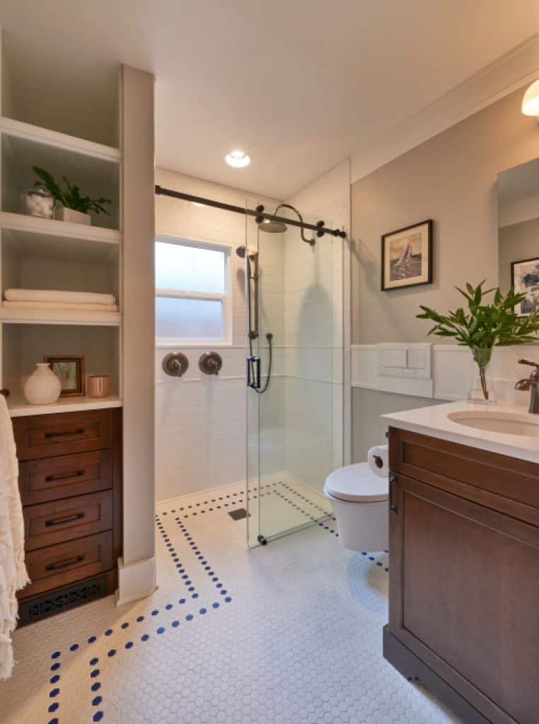 bryant bath jackson design build - 152 Small Bathroom Remodel Ideas & Pictures for 2022 - HandyMan.Guide - Small Bathroom