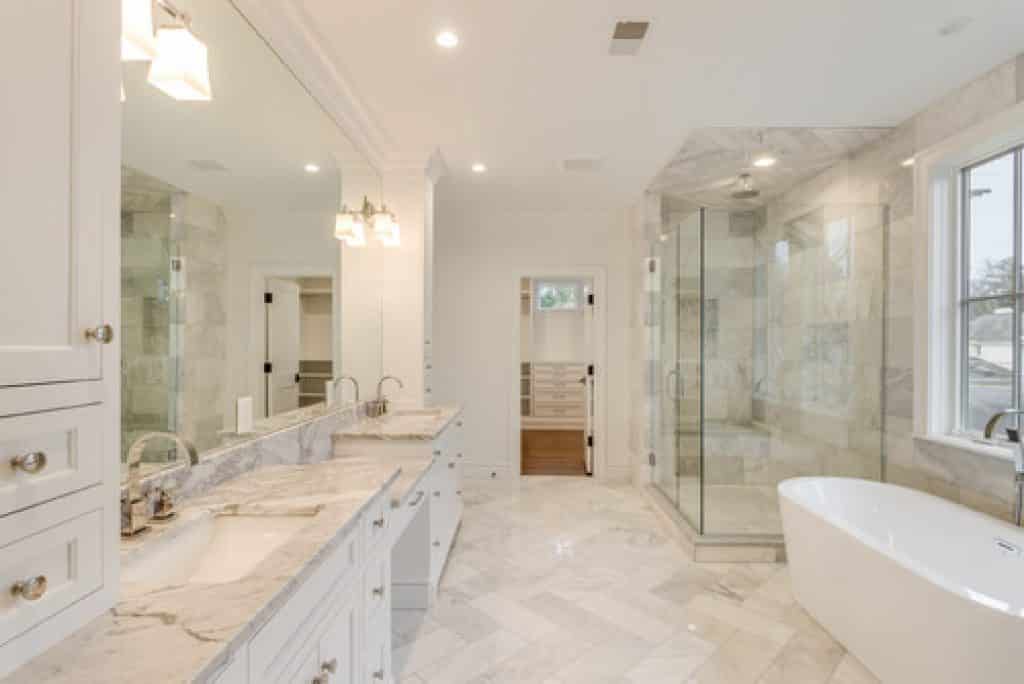 chesterfield amareaux interior design inc - 152 Master Bathroom Ideas & Pictures to Transform Your Space - HandyMan.Guide - Master Bathroom Ideas