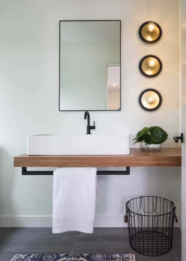 mississippi modern charlie and co design ltd - 152 Small Bathroom Remodel Ideas & Pictures for 2022 - HandyMan.Guide - Small Bathroom