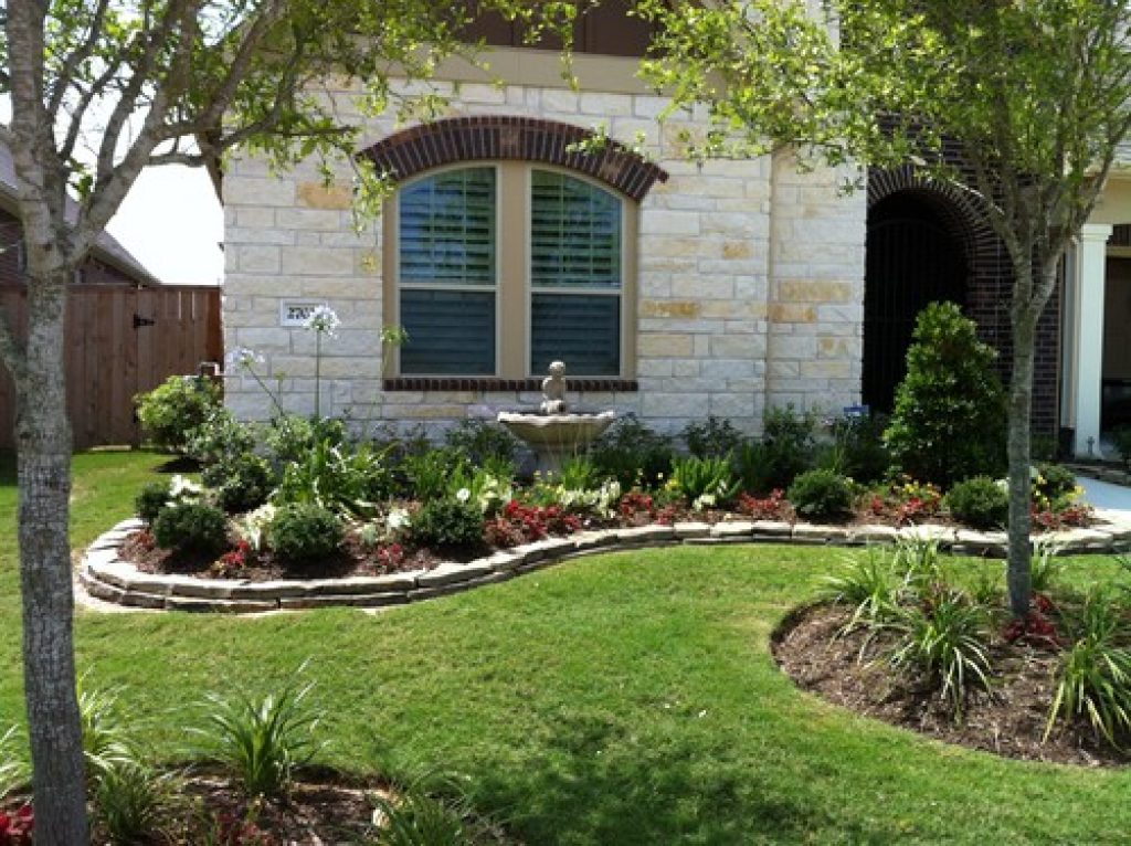residential 4 greenmark environmental - 152 Easy and Effective Front Yard Landscaping Ideas & Pictures - HandyMan.Guide - Front Yard Landscaping Ideas