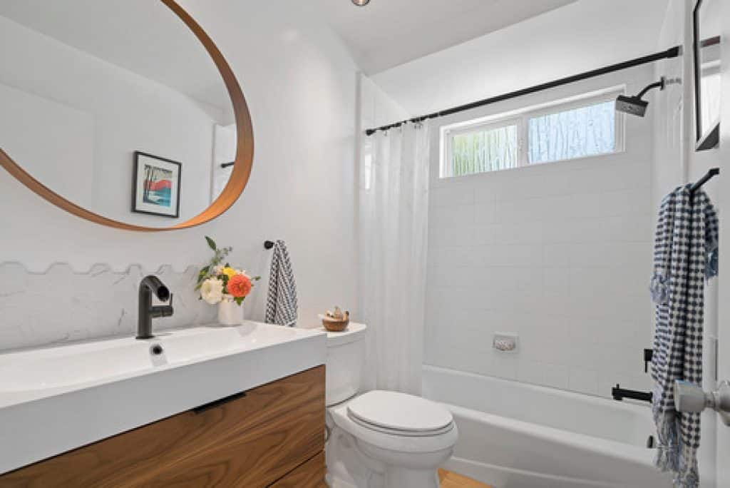 small bathroom remodel popix designs - 152 Small Bathroom Remodel Ideas & Pictures for 2022 - HandyMan.Guide - Small Bathroom
