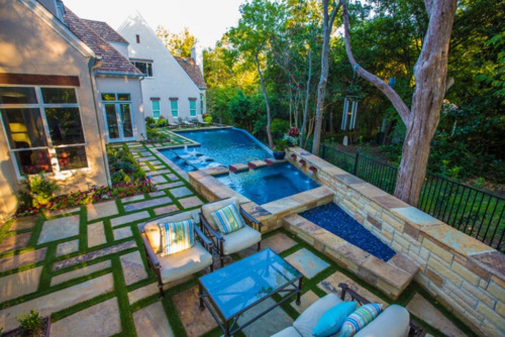 lakewood luxury aquaterra outdoors - Pool Ideas: Construction, Design, Pool Area Landscaping, and More - HandyMan.Guide - Pool Ideas