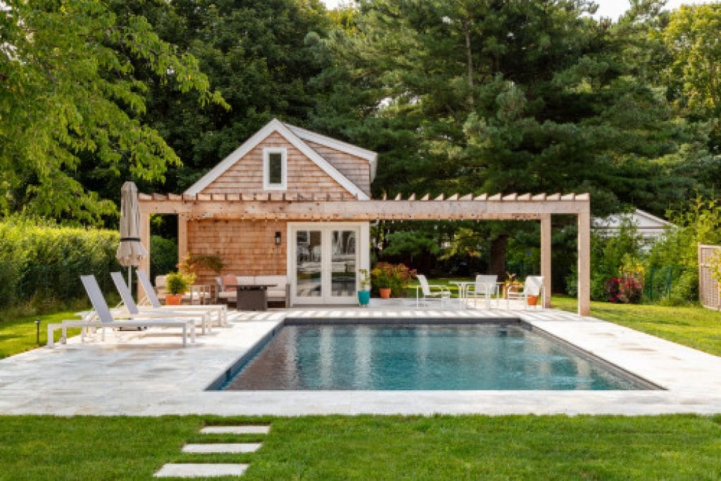 southampton pool house zachary t clanahan architect pllc - Pool Ideas: Construction, Design, Pool Area Landscaping, and More - HandyMan.Guide - Pool Ideas