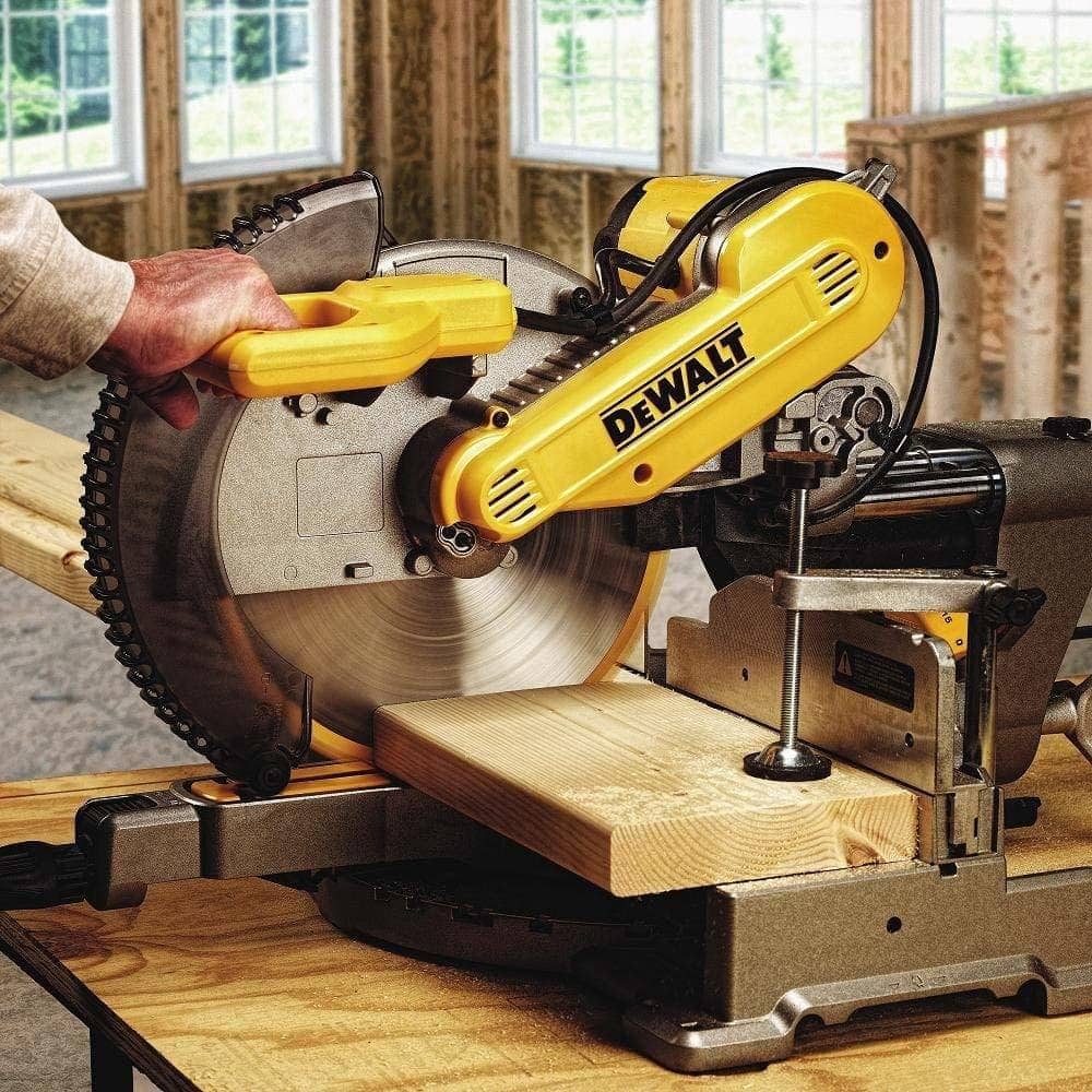 dewalt dws709 miter saw4 - 7 Best Radial Arm Saw Options - Reviews and Buyer's Guide - HandyMan.Guide - Radial Arm Saw
