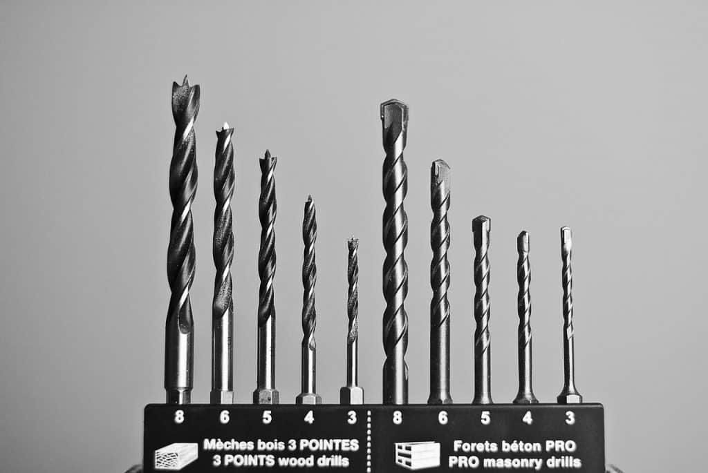 933656 - How to Use Drill Bits for Beginners - HandyMan.Guide - How to Use Drill Bits