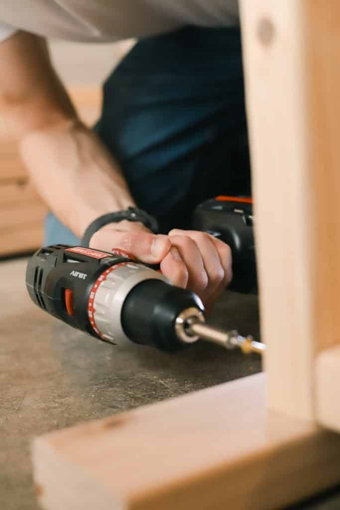 How to use a power drill - best guide